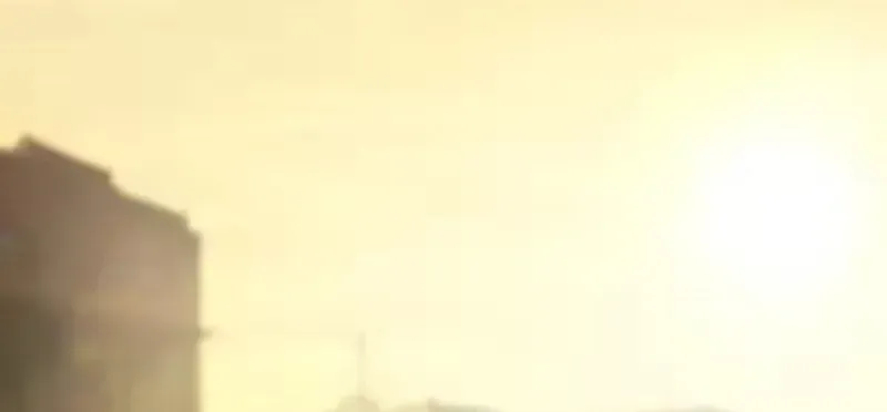 Buôn Bán Thời Tận Thế: Ta Dùng Que Cay Đổi Lấy Vàng Chap 16 - Next Chap 17