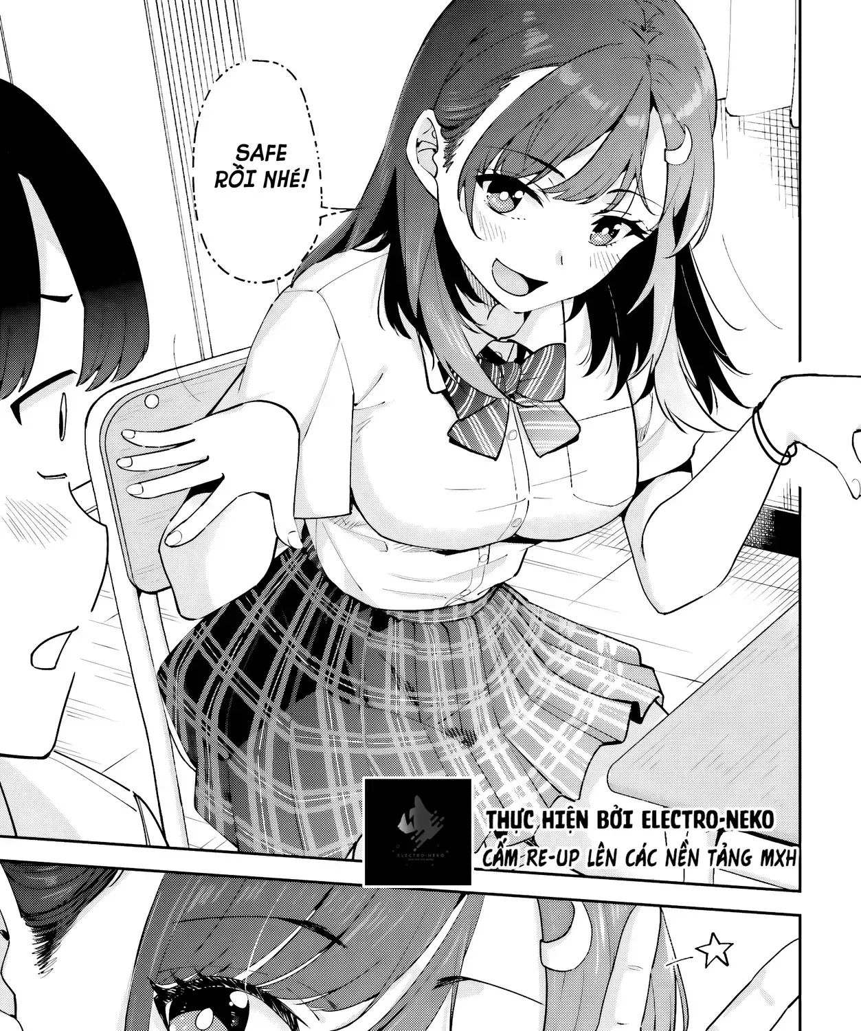 Cô Bạn Đùi Múp Bàn Bên Chap 1 - Next Chap 2