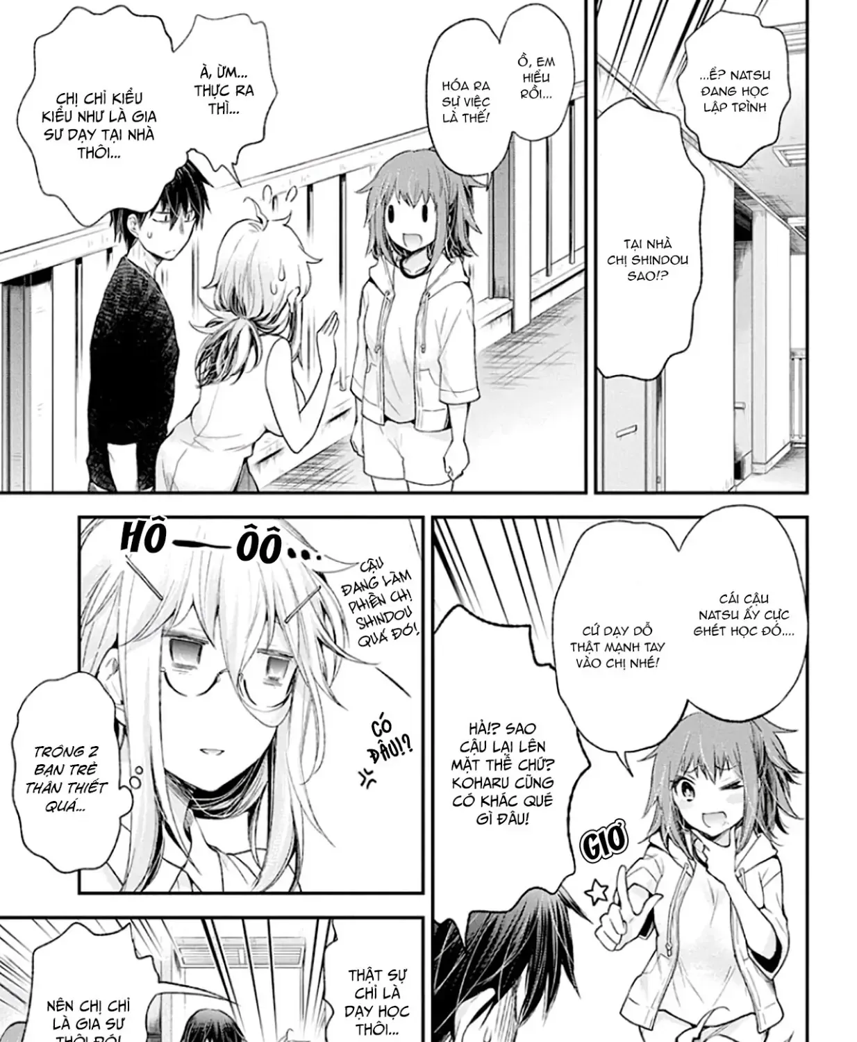 Shingeki No Eroko-San: Hen Na Oneesan Wa Danshi Kousei To Nakayoku Naritai Chap 12 - Next Chap 13