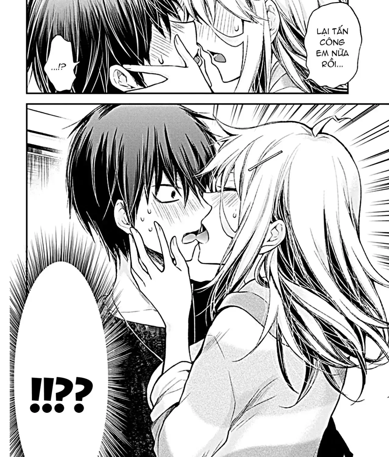 Shingeki No Eroko-San: Hen Na Oneesan Wa Danshi Kousei To Nakayoku Naritai Chap 13 - Next Chap 14